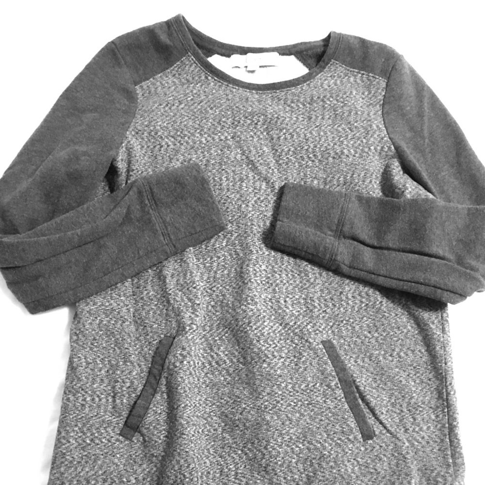 Loft Gray Ringer Sweatshirt with front pocket